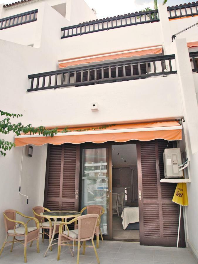 2 Min Walk To Beach - Private Solarium Bungalow Costa Adeje  Exterior foto