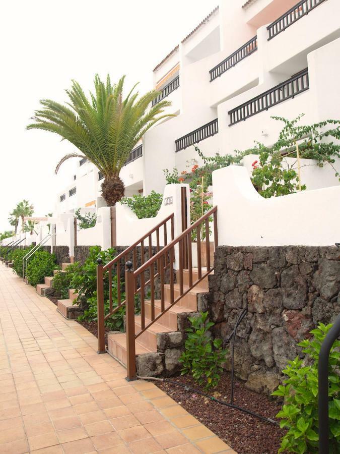 2 Min Walk To Beach - Private Solarium Bungalow Costa Adeje  Exterior foto